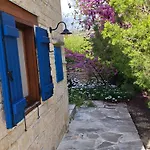 Oikia Roti Appartments *