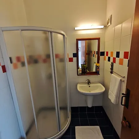 Oikia Roti Appartments Hotel de apartamente Vasa Kilaniou