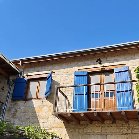 Oikia Roti Appartments