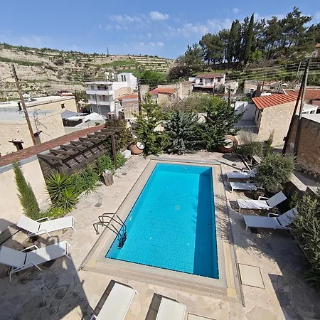 Hotel de apartamente Oikia Roti Appartments