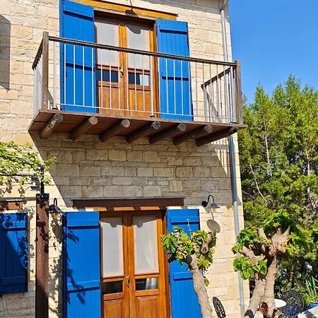 Oikia Roti Appartments Hotel de apartamente Vasa Kilaniou