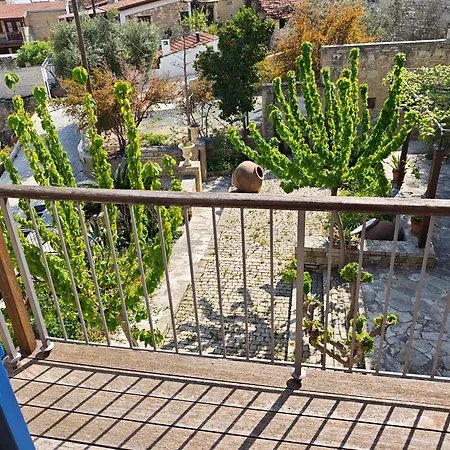 Oikia Roti Appartments