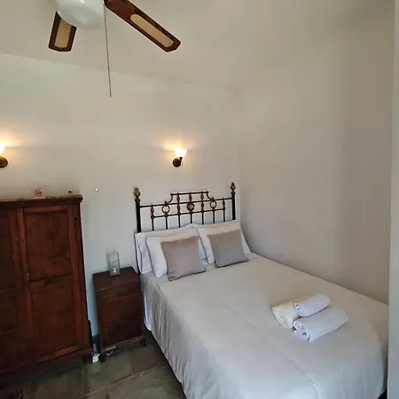 Oikia Roti Appartments Hotel de apartamente